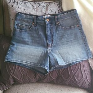 Jean Shorts by Frayed Jeans Size 6/28